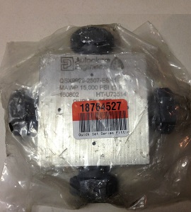 Qs Series Cross Connector (MP)1/4 - QS250 15K