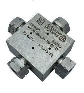High Pressure Cross Connector (HP)1/4 - F250C 40K