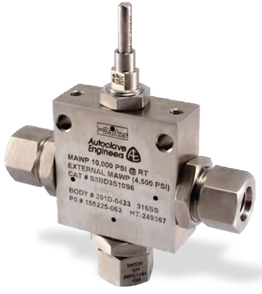 Ball Valve 3 Way Subsea Series: 3/8" (8.33mm) Orifice Pressures to 10,000 psi 6 (3/8" - 9.52mm) 10 M9 S S3B V