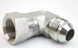 C6X Swivel Nut Elbow 37° Flare / 37° Swivel-3/16 3/16