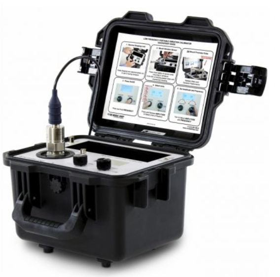 9200D Low Frequency Portable Shaker Table 